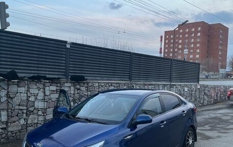 KIA Rio III рестайлинг, 2015 год, 850 000 рублей, 21 фотография