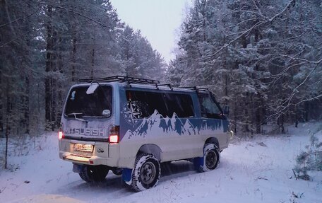 Mitsubishi Delica III, 1991 год, 849 000 рублей, 8 фотография