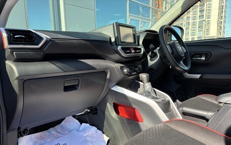 Toyota Raize I, 2021 год, 1 905 000 рублей, 16 фотография