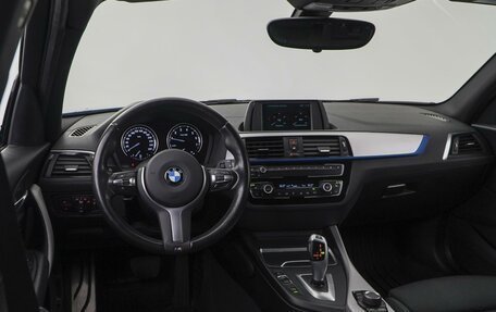 BMW 1 серия, 2019 год, 2 410 000 рублей, 6 фотография