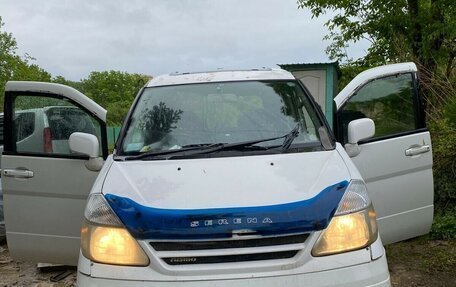Nissan Serena II, 2002 год, 135 000 рублей, 1 фотография