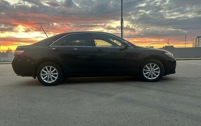 Toyota Camry, 2011 год, 860 000 рублей, 1 фотография