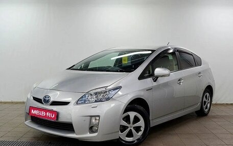 Toyota Prius, 2011 год, 840 000 рублей, 1 фотография