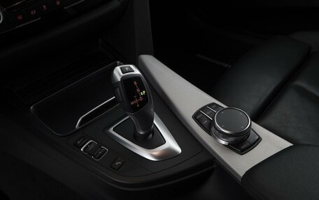 BMW 3 серия, 2018 год, 2 985 000 рублей, 17 фотография