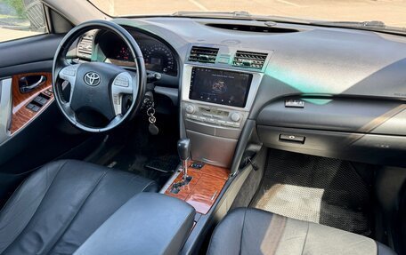 Toyota Camry, 2011 год, 1 197 000 рублей, 10 фотография