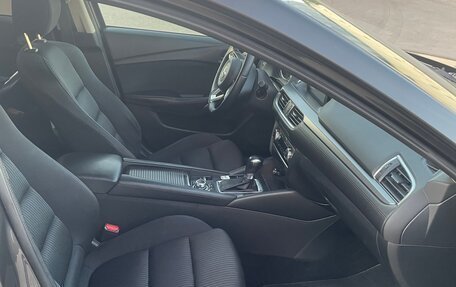 Mazda 6, 2018 год, 1 900 000 рублей, 14 фотография