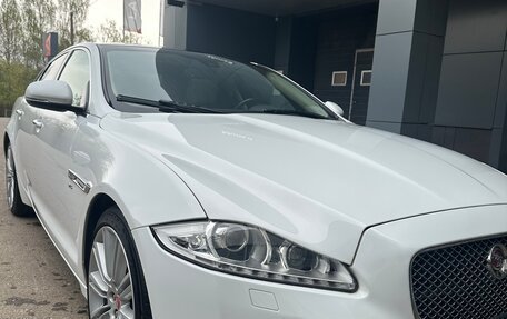 Jaguar XJ IV (X351), 2014 год, 2 650 000 рублей, 2 фотография