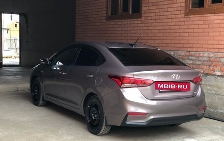 Hyundai Solaris II рестайлинг, 2017 год, 1 150 000 рублей, 3 фотография