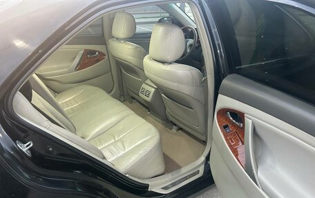 Toyota Camry, 2011 год, 860 000 рублей, 12 фотография