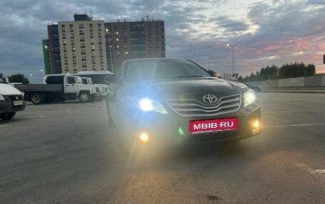 Toyota Camry, 2011 год, 860 000 рублей, 8 фотография