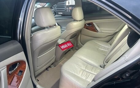 Toyota Camry, 2011 год, 860 000 рублей, 10 фотография