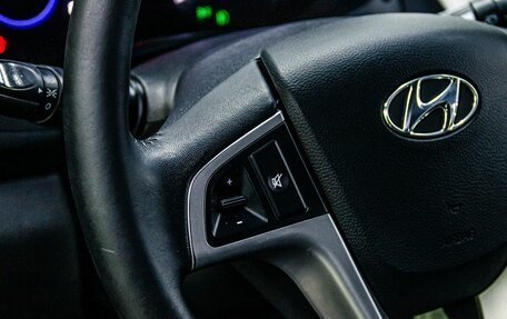 Hyundai Solaris II рестайлинг, 2011 год, 850 000 рублей, 16 фотография