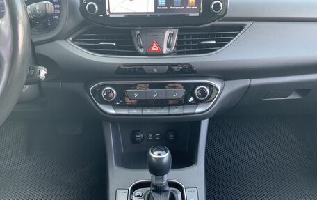 Hyundai i30 III, 2018 год, 1 890 000 рублей, 12 фотография