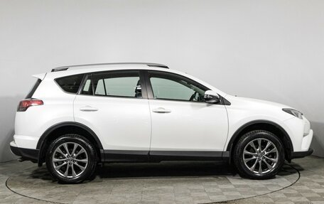 Toyota RAV4, 2018 год, 2 299 700 рублей, 4 фотография
