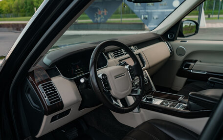 Land Rover Range Rover IV рестайлинг, 2013 год, 4 390 000 рублей, 17 фотография