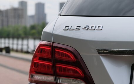 Mercedes-Benz GLE, 2017 год, 4 950 000 рублей, 9 фотография