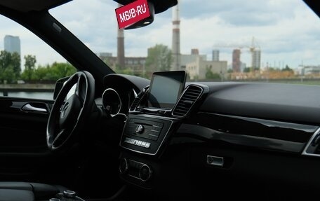 Mercedes-Benz GLE, 2017 год, 4 950 000 рублей, 16 фотография