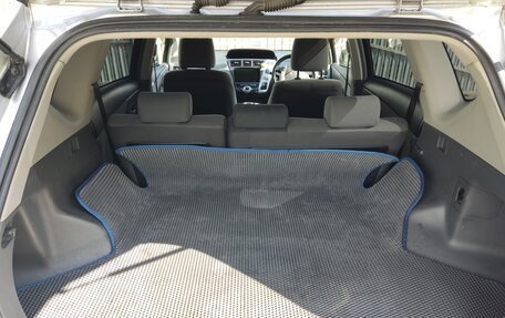 Toyota Prius Alpha I (ZVW40/41), 2013 год, 1 290 000 рублей, 11 фотография