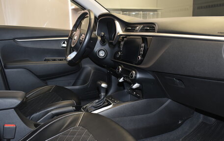 KIA Rio IV, 2021 год, 2 100 000 рублей, 10 фотография