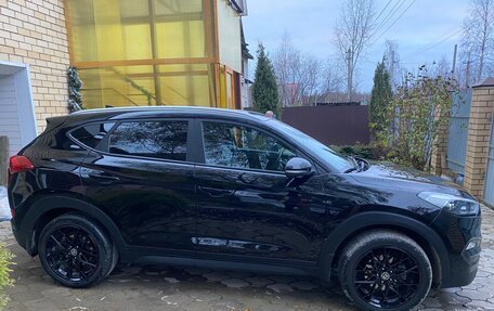 Hyundai Tucson III, 2016 год, 1 950 000 рублей, 2 фотография