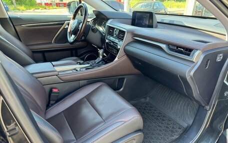 Lexus RX IV рестайлинг, 2018 год, 4 094 000 рублей, 17 фотография