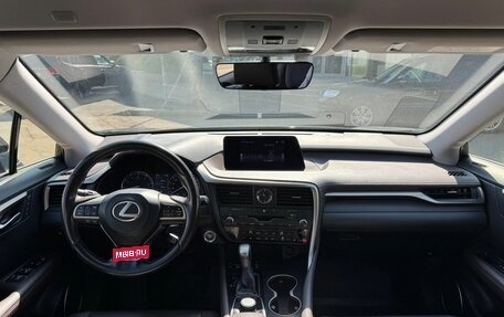 Lexus RX IV рестайлинг, 2018 год, 4 094 000 рублей, 19 фотография
