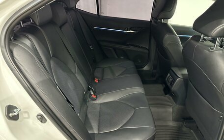 Toyota Camry, 2021 год, 3 380 000 рублей, 24 фотография