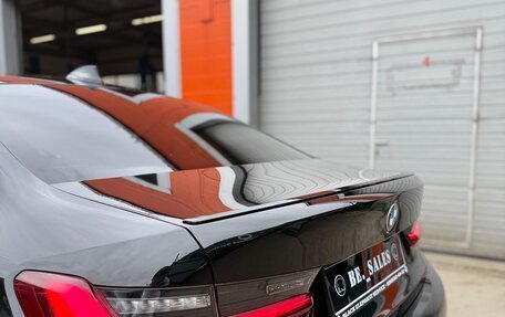 BMW 3 серия, 2022 год, 6 290 000 рублей, 15 фотография