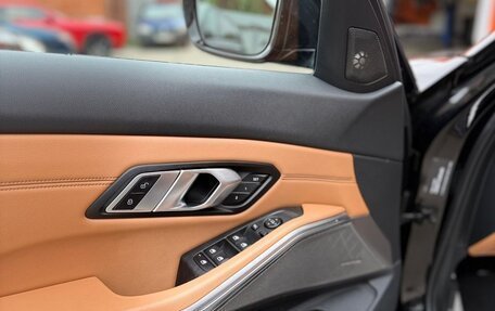 BMW 3 серия, 2022 год, 6 290 000 рублей, 18 фотография