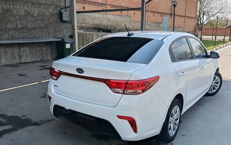 KIA Rio IV, 2019 год, 1 200 000 рублей, 4 фотография