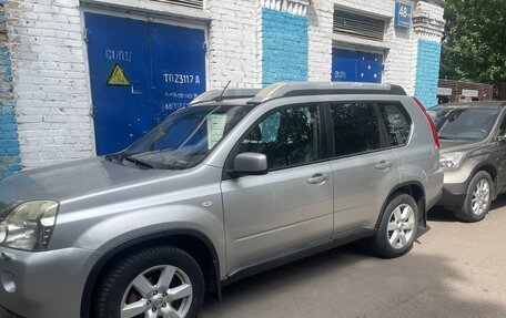 Nissan X-Trail, 2010 год, 1 050 000 рублей, 2 фотография