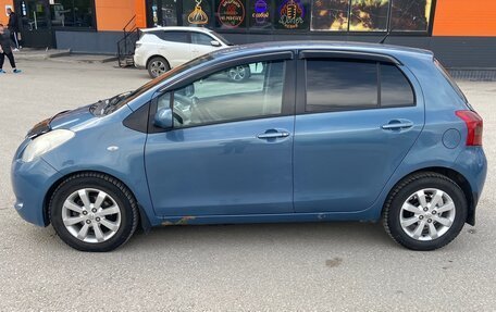 Toyota Yaris III рестайлинг, 2006 год, 600 000 рублей, 4 фотография