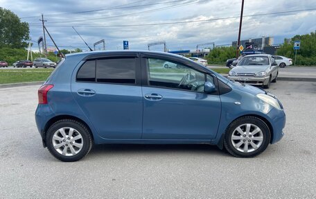 Toyota Yaris III рестайлинг, 2006 год, 600 000 рублей, 10 фотография