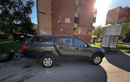 Mitsubishi L200 IV рестайлинг, 2012 год, 1 499 000 рублей, 5 фотография