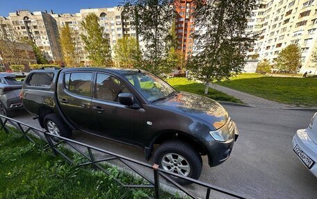 Mitsubishi L200 IV рестайлинг, 2012 год, 1 499 000 рублей, 3 фотография
