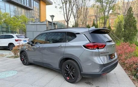 Chevrolet Orlando, 2022 год, 1 154 000 рублей, 4 фотография