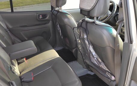 Hyundai Santa Fe III рестайлинг, 2004 год, 499 999 рублей, 11 фотография
