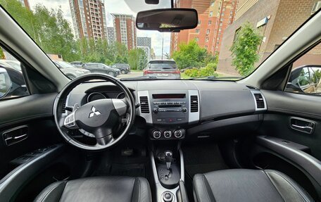 Mitsubishi Outlander III рестайлинг 3, 2012 год, 1 470 000 рублей, 3 фотография