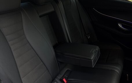 Mercedes-Benz E-Класс, 2018 год, 3 780 000 рублей, 12 фотография