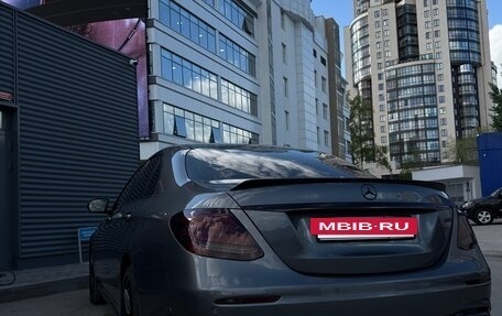 Mercedes-Benz E-Класс, 2018 год, 3 780 000 рублей, 7 фотография