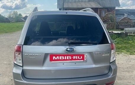Subaru Forester, 2011 год, 950 000 рублей, 3 фотография