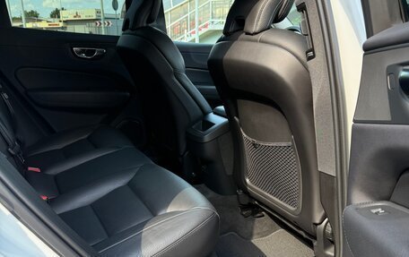 Volvo XC60 II, 2021 год, 4 999 999 рублей, 10 фотография