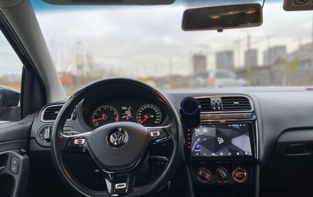 Volkswagen Polo VI (EU Market), 2017 год, 1 450 000 рублей, 6 фотография
