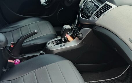 Chevrolet Cruze II, 2011 год, 970 000 рублей, 2 фотография