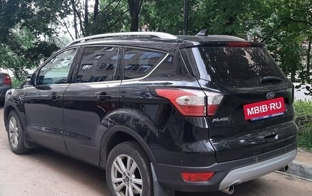 Ford Kuga III, 2017 год, 1 800 000 рублей, 3 фотография