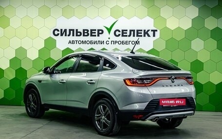 Renault Arkana I, 2021 год, 1 900 000 рублей, 6 фотография