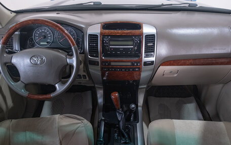 Toyota Land Cruiser Prado 120 рестайлинг, 2008 год, 2 349 000 рублей, 11 фотография