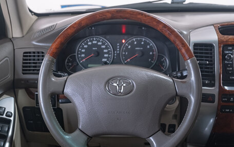Toyota Land Cruiser Prado 120 рестайлинг, 2008 год, 2 349 000 рублей, 10 фотография