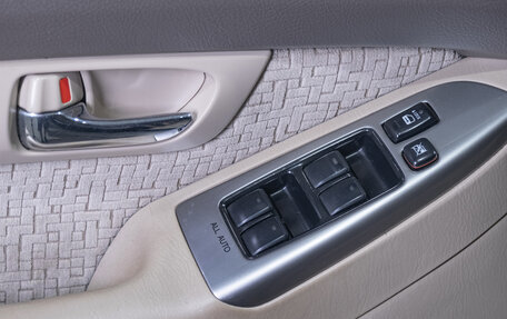 Toyota Land Cruiser Prado 120 рестайлинг, 2008 год, 2 349 000 рублей, 16 фотография