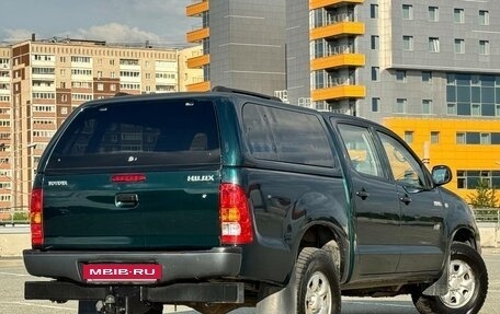 Toyota Hilux VII, 2010 год, 2 290 000 рублей, 3 фотография